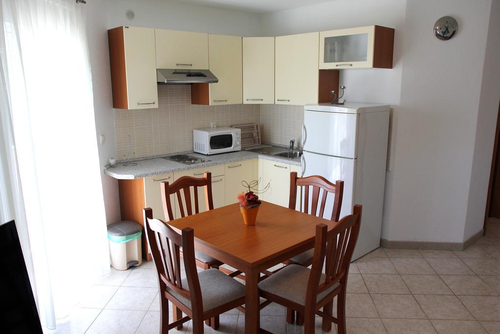 Apartments Kata Biograd Na Moru Zewnętrze zdjęcie